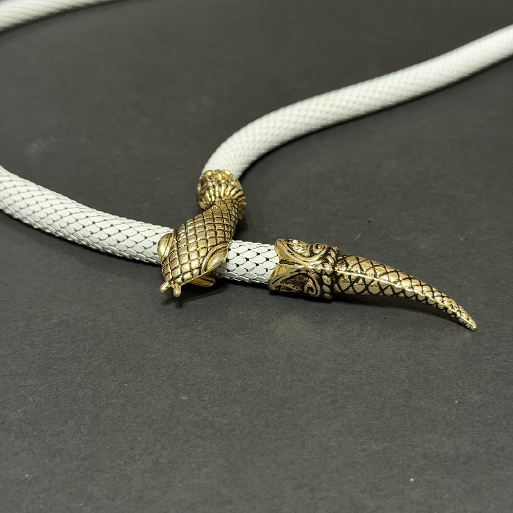 Vintage 80's DL Auld Designer White Mesh Snake Gold tone Necklace/ Belt 38”